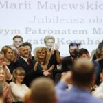 18.11.2019 Kielce. 10-lecie Ośrodka Rehabilitacyjno-Edukacyjno-Wychowawczego imienia Marii Majewskiej w Kielcach. Małżonka Prezydenta RP Agata Kornhauser-Duda (w środku) / Jarosław Kubalski / Radio Kielce