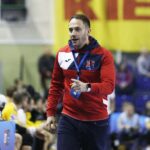 30.11.2019 Kielce. Piłka ręczna. Liga Mistrzów. Mecz PGE Vive Kielce - Mieszkow Brześć. Trener Mieszkowa Raul Alonso / Jarosław Kubalski / Radio Kielce