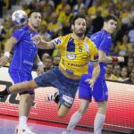 30.11.2019 Kielce. Piłka ręczna. Liga Mistrzów. Mecz PGE Vive Kielce - Mieszkow Brześć. Igor Karacić / Jarosław Kubalski / Radio Kielce