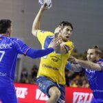 30.11.2019 Kielce. Piłka ręczna. Liga Mistrzów. Mecz PGE Vive Kielce - Mieszkow Brześć. Daniel Dujszebajew / Jarosław Kubalski / Radio Kielce