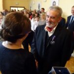 08.11.2019 Ćmielów. Wręczenie Gustawowi Hadynie Srebrnego Medalu „Gloria Artis” / Emilia Sitarska / Radio Kielce