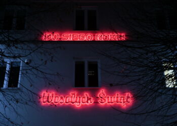 Busko-Zdrój. Świąteczne iluminacje / Marzena Mąkosa / Radio Kielce