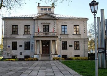 Wikimedia Commons