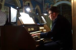 17.11.2019 Ostrowiec. Wieczór Cecyliański. Na zdjęciu: organista Adam Klarecki / Emilia Sitarska