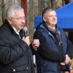 09.11.2019. Ostrowiec Świętokrzyski. Ostrowiec. Piknik senatorski. Na zdjęciu (od lewej): Krzysztof Lipiec - szef świętokrzyskich struktur PiS i Jarosław Rusiecki - senator PiS / Emilia Sitarska / Radio Kielce
