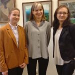 29.11.2019. Kielce. Wręczenie stypendiów imienia Andrzeja Radka. Na zdjęciu (od lewej): Magdalena Waluśkiewicz, Patrycja Waluśkiewicz i Patrycja Łuszczek / Michał Kita / Radio Kielce