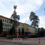 19.11.2019. Ostrowiec Świętokrzyski. Remont parkingu przed szpitalem / Emilia Sitarska / Radio Kielce