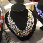 24.11.2019. Kielce. Giełda Minerałów, Skamieniałości i Wyrobów Jubilerskich / Wiktor Taszłow / Radio Kielce