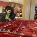 24.11.2019. Kielce. Giełda Minerałów, Skamieniałości i Wyrobów Jubilerskich / Wiktor Taszłow / Radio Kielce