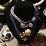 24.11.2019. Kielce. Giełda Minerałów, Skamieniałości i Wyrobów Jubilerskich / Wiktor Taszłow / Radio Kielce