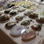 24.11.2019. Kielce. Giełda Minerałów, Skamieniałości i Wyrobów Jubilerskich / Wiktor Taszłow / Radio Kielce