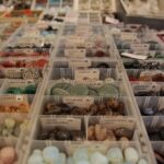 24.11.2019. Kielce. Giełda Minerałów, Skamieniałości i Wyrobów Jubilerskich / Wiktor Taszłow / Radio Kielce