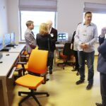 Kielce. 25.11.2019. Otwarcie Centrum symulacji radioterapii na UJK. Na zdjęciu (z prawej): Michał Cieślak - poseł / Wiktor Taszłow / Radio Kielce