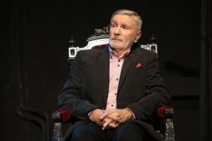 Kielce. 25.11.2019. Wielki jubileusz Andrzeja Cempury. 50 lat na scenie. Na zdjęciu: Andrzej Cempura - aktor / Wiktor Taszłow / Radio Kielce