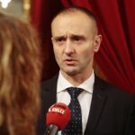 Kielce. 25.11.2019. Wielki jubileusz Andrzeja Cempury. 50 lat na scenie. Na zdjęciu: Szymon Cempura - aktor / Wiktor Taszłow / Radio Kielce