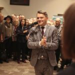 Kielce. 26.11.2019. Wystawa czasowa "Strach" w Dawnym Pałacu Biskupów Krakowskich w Kielcach. Przemawia Robert Kotowski - dyrektor Muzeum Narodowego w Kielcach / Wiktor Taszłow / Radio Kielce