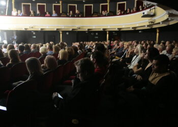 27.10.2019. Kielce. Teatr im. Stefana Żeromskiego. Spektakl „Iliada” / Wiktor Taszłow / Radio Kielce