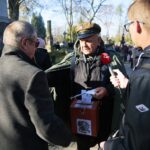 01.11.2019 Kielce. Kwesta na Cmentarzu Starym. Zbigniew Sabat / Wiktor Taszłow / Radio Kielce