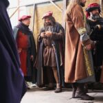 Wąchock. 06.11.2019. Plan zdjęciowy serialu filmowego "Korona Królów" / Wiktor Taszłow / Radio Kielce