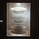 Kielce. 07.11.2019. Wernisaż wystawy "Pamięć miejsc" Zdzisława Wiatra / Wiktor Taszłow / Radio Kielce