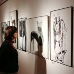 Kielce. 07.11.2019. Wernisaż wystawy "Pamięć miejsc" Zdzisława Wiatra / Wiktor Taszłow / Radio Kielce