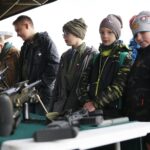 09.11.2019. Podzamcze. Wystawa wojskowa zaprezentowana przez żołnierzy z Centrum Przygotowań do Misji Zagranicznych / Wiktor Taszłow / Radio Kielce