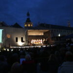 09.11.2019. Kielce. Pieśniobranie na Wzgórzu Zamkowym / Wiktor Taszłow / Radio Kielce