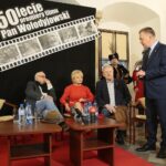 14.11.2019 Chęciny. Jubileusz 50-lecia filmu „Pan Wołodyjowski”. Na zdjęciu: Jan Nowicki - aktor, Magdalena Zawadzka - aktorka, Daniel Olbrychski - aktor, Robert Jaworski -  burmistrz gminy i miasta Chęciny / Wiktor Taszłow / Radio Kielce