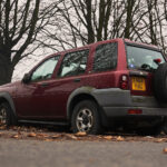 15.11.2019. Kielce. Nieużytkowane samochody, uprzątane przez Straż Miejską / Wiktor Taszlow / Radio Kielce