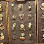 23.11.2019. Kielce. 65. Ogólnopolska Giełda Minerałów, Skamieniałości i Wyrobów Jubilerskich / Wiktor Taszłow / Radio Kielce