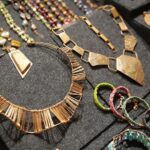 23.11.2019. Kielce. 65. Ogólnopolska Giełda Minerałów, Skamieniałości i Wyrobów Jubilerskich / Wiktor Taszłow / Radio Kielce