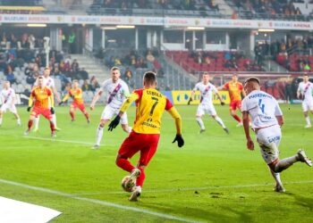 23.11.2019 Kielce. Mecz Korona Kielce - Raków Częstochowa / Wiktor Taszłow / Radio Kielce