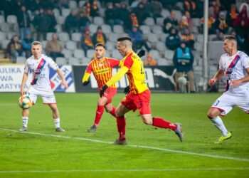23.11.2019 Kielce. Mecz Korona Kielce - Raków Częstochowa / Wiktor Taszłow / Radio Kielce