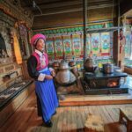 Muzyczne podróże. Chiny Południowe. Shangri-La. Wschodni Tybet / Mirosław Lubarski