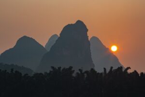 Muzyczne podróże. Chiny Południowe. Yangshuo / Mirosław Lubarski