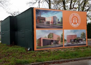 Wizualizacja budynku dla rad osiedlowych / UM w Ostrowcu Świętokrzyskim
