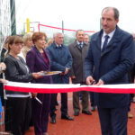 14.11.2019. Lipnik. Otwarcie pracowni komputerowej i wielofunkcyjnego boiska. Na zdjęciu: Wojciech Zdyb - zastępca wójta Lipnika / Emilia Sitarska / Radio Kielce