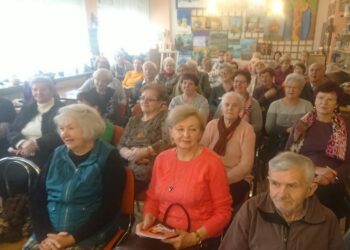 25.11.2019. Kielce. Spotkanie w Klubie Seniora przy ulicy Jana Nowaka-Jeziorańskiego w Kielcach / Iwona Murawska / Radio Kielce