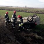 16.12.2019 Gacki. Dachowanie samochodu / KP PSP Pińczów