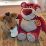 26.12.2019 Poniatowa. Kolekcja misiów Danuty i Witolda Danielewiczów  / Witold i Danuta Danielewicz