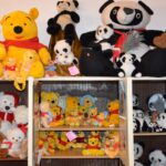 26.12.2019 Poniatowa. Kolekcja misiów Danuty i Witolda Danielewiczów  / Witold i Danuta Danielewicz