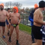 15.12.2019. Jędrzejów. Kąpiel morsów / Ewa Pociejowska-Gawęda / Radio Kielce