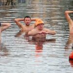 15.12.2019. Jędrzejów. Kąpiel morsów / Ewa Pociejowska-Gawęda / Radio Kielce