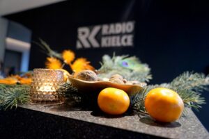 10.12.2019. Kielce. Świąteczny klimat w Radiu Kielce / Piotr Kwaśniewski / Radio Kielce