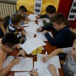 11.12.2019. Kielce. Uczniowie z Kielc piszą listy w ramach akcji Amnesty International / Piotr Kwaśniewski / Radio Kielce