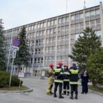 11.12.2019 Kielce. Ewakuacja Urzędu Marszałkowskiego Województwa Świętokrzyskiego / Piotr Kwaśniewski / Radio Kielce