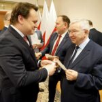 16.12.2019. Kielce. Wigilia u wojewody świętokrzyskiego. Na zdjęciu (od lewej): Dominik Tarczyński - poseł PiS, Marek Kwitek - poseł PiS i Krzysztof Lipiec - lider świętokrzyskiego PiS / Piotr Kwaśniewski / Radio Kielce