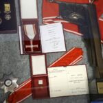 02.12.2019. Kielce. Wystawa „Otwórzmy drzwi do wolności. Janusz Kurtyka 1960 -2010” połączona z pokazem filmu dokumentalnego „Trwajcie” / Michał Kita / Radio Kielce