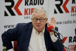 22.12.2019. Kielce. Studio Polityczne Radia Kielce. Na zdjęciu: Czesław Siekierski - poseł PSL-Kukiz'15 / Piotr Kwaśniewski / Radio Kielce