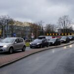 27.12.2019. Kielce. Olbrzymie korki przy galerii handlowej Korona / Piotr Kwaśniewski / Radio Kielce